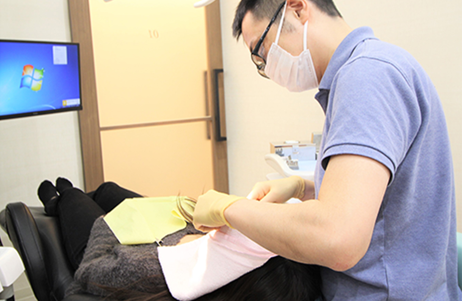 名古屋駅にある「ルーセント歯科・矯正歯科」理事長が矯正歯科治療を担当